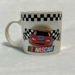 NASCAR Coffee Mug Officially Licensed Victory Checkered Flag Made By Gibson 2002
